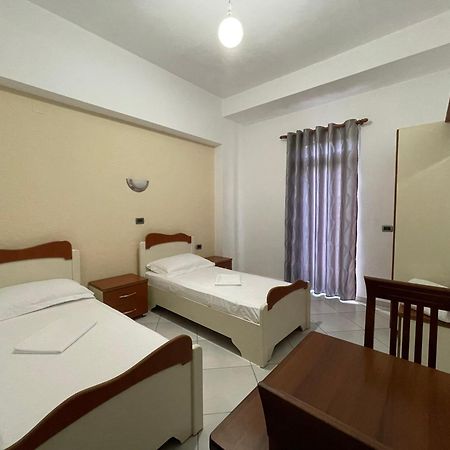 Hotel Latifi Gramsh Εξωτερικό φωτογραφία