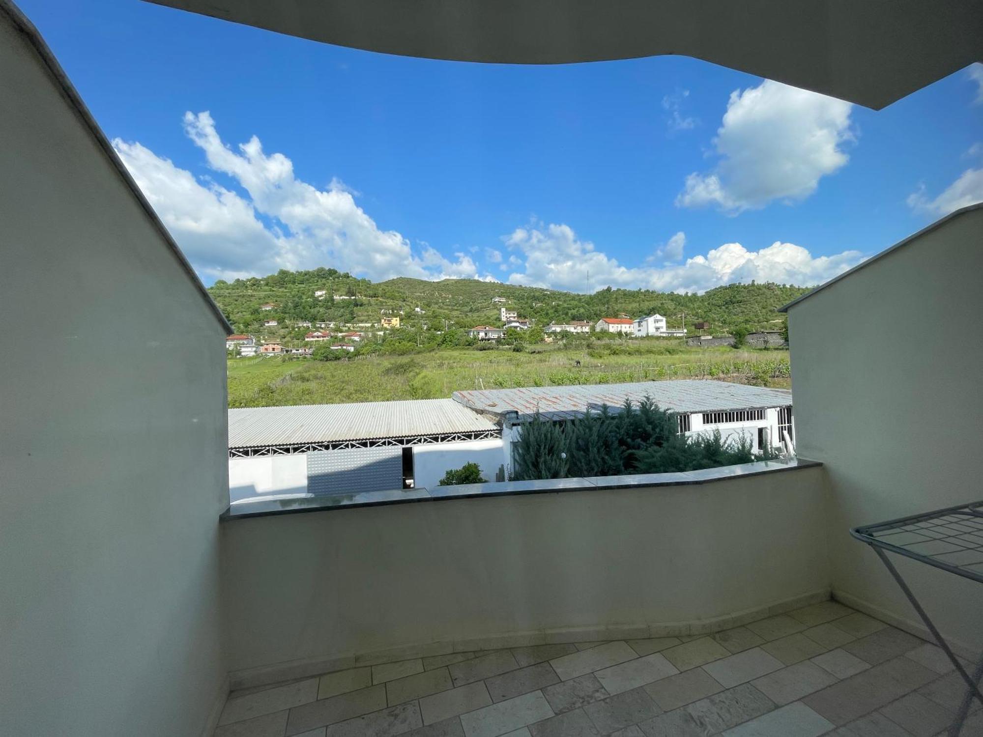 Hotel Latifi Gramsh Εξωτερικό φωτογραφία
