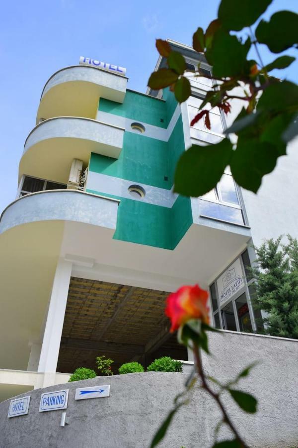 Hotel Latifi Gramsh Εξωτερικό φωτογραφία